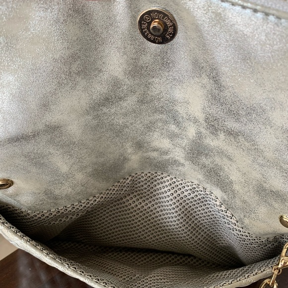 Madison West handbag/clutch - Picture 9 of 17